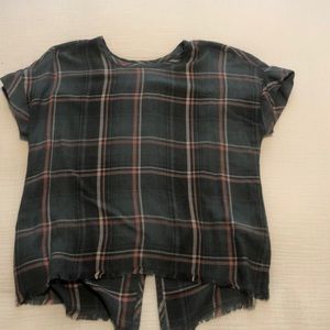 Cloth & Stone Plaid Button Back Shirt - S